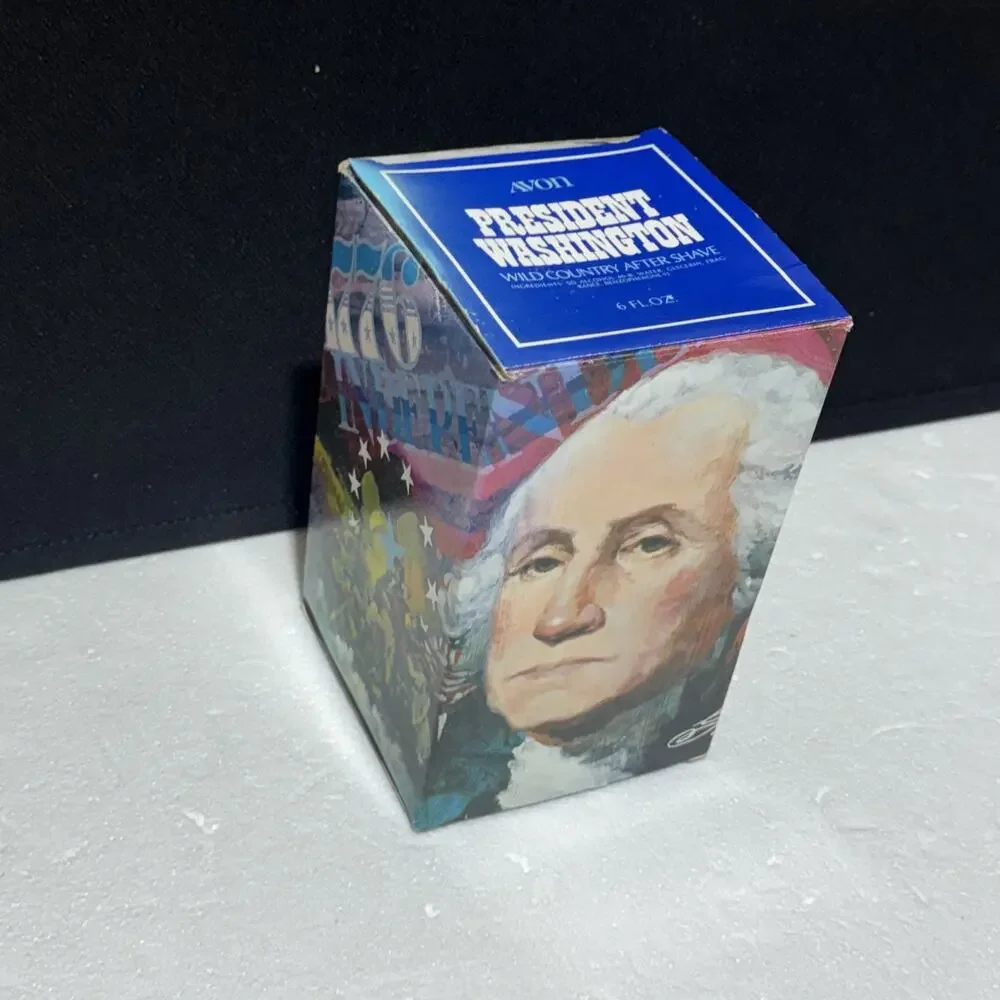 Vintage Avon President George Washington Decanter Full Collectable - W/ Box